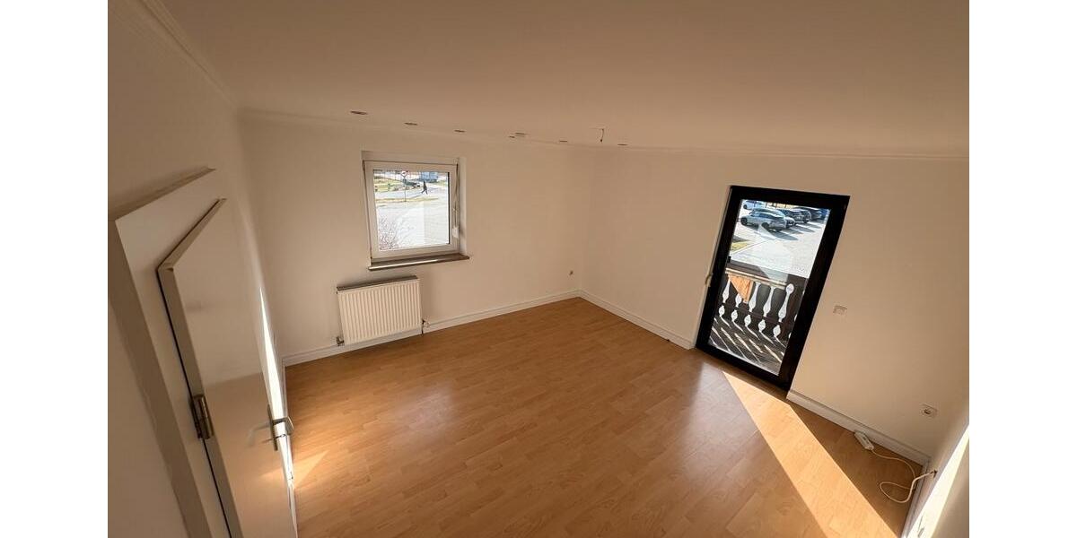 Etagenwohnung Pfarrkirchen - 3.5 Zimmer, 90 m&sup2;, 900&euro; | Angebot:26648180