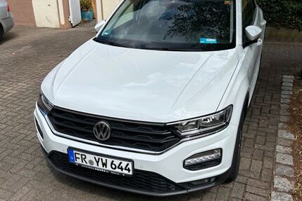 VW T-Roc 137.000 km 12.500 &euro; Freiburg 79106