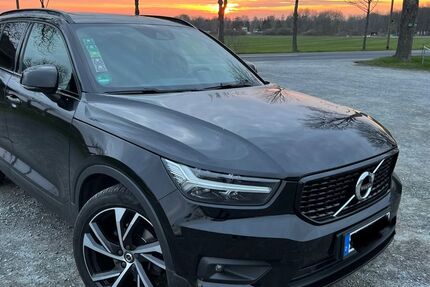 Volvo XC40 109.000 km 25.500 &euro; Dresden 01109