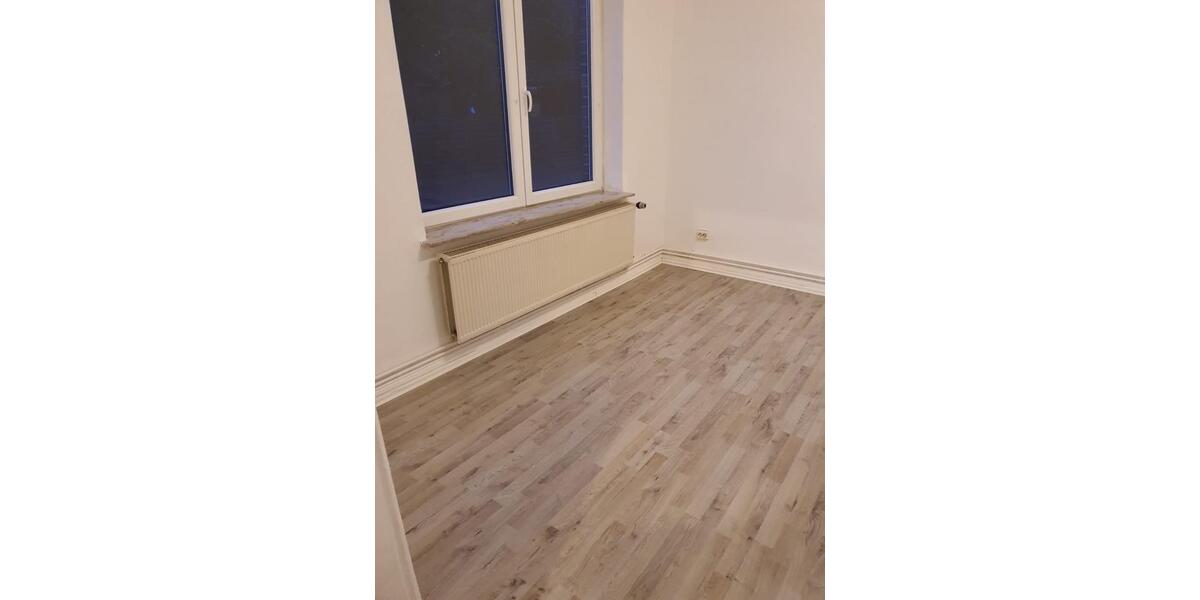 Etagenwohnung Uelzen - 13 Zimmer, 236 m&sup2;, 360.000&euro; | Angebot:27273555