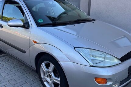 Ford Focus 158.000 km 1.550 &euro; Hanau 63456