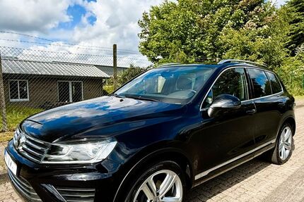 VW Touareg 175.000 km 19.900 &euro; Groß Wittensee 24361