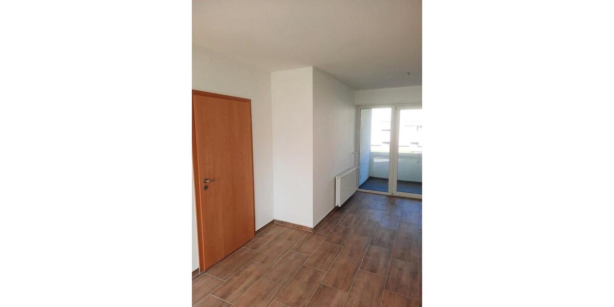 Hochparterre Hameln Kernstadt - 3 Zimmer, 70 m&sup2;, 108.000&euro; | Angebot:27004775