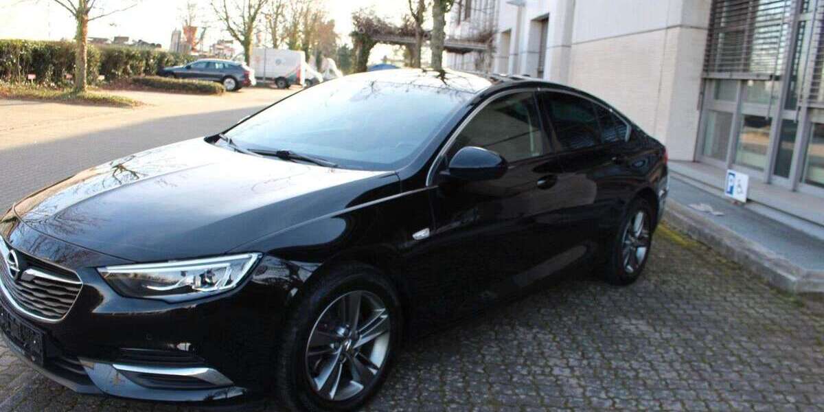 Opel Insignia 166.000 km 10.900 &euro; Rüsselsheim 65428
