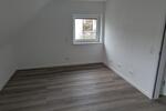 Dachgeschoßwohnung Stuttgart Feuerbach - 3 Zimmer, 76 m&sup2;, 1.500&euro; | Angebot:25022189