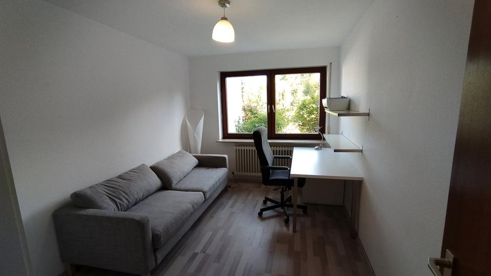 Erdgeschoßwohnung Stuttgart Vaihingen - 3 Zimmer, 85 m&sup2;, 1.750&euro; | Angebot:26701177