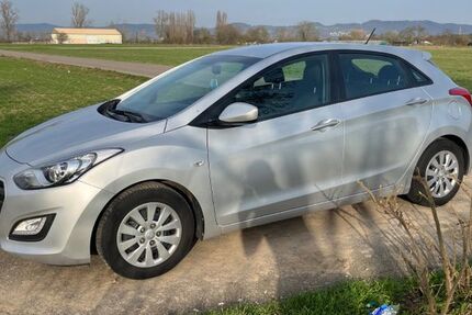 Hyundai i30 38.000 km 8.999 &euro; Viernheim 68519