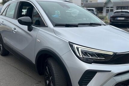 Opel Crossland (X) 63.975 km 14.990 € Mainz 55120