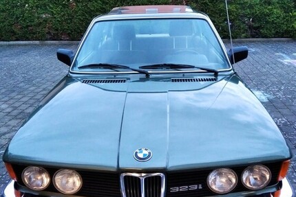 BMW 323 I 124.000 km 29.900 € Bruchsal 76646