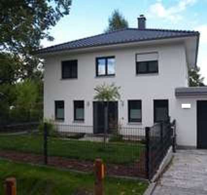 Haus zum Kaufen in Berlin Wannsee 989.000 € 145 m²
