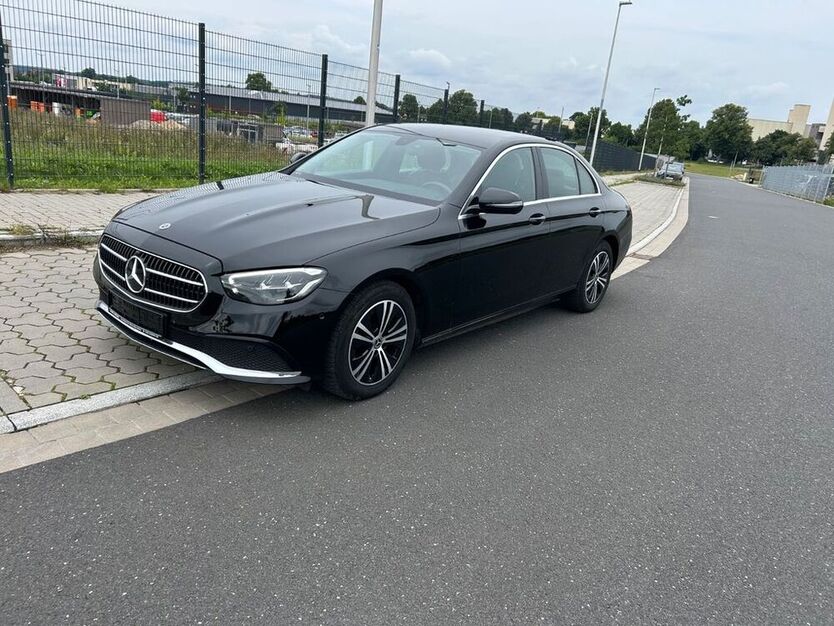 E 200