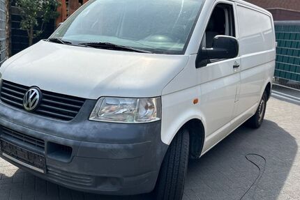 VW T5 Transporter 302.900 km 3.900 &euro; Kaarst 41564