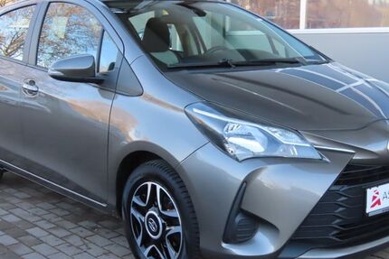 Toyota Yaris 114.000 km 11.390 &euro; Stuttgart 70329