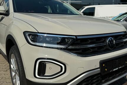 VW T-Roc 34.865 km 24.850 &euro; Frankfurt am Main 65936