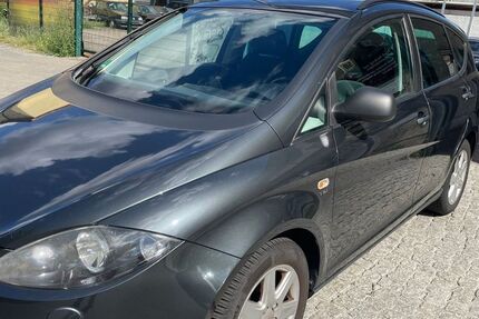 Seat Altea 246.645 km 1.490 &euro; Berlin 13409