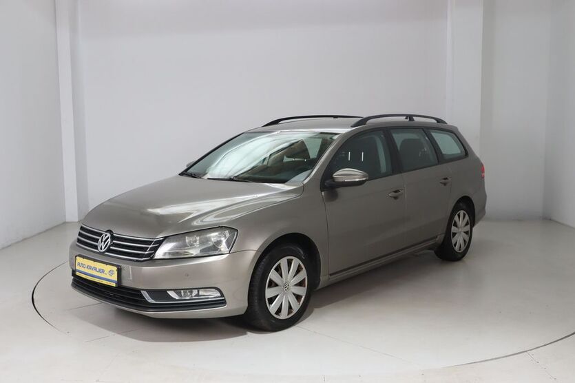 VW Passat 199.789 km 3.950 € Dresden 01237