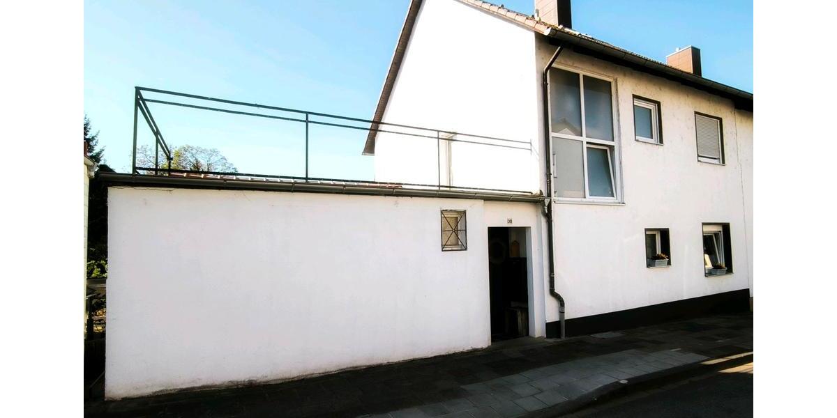 Doppelhaushälfte Zweibrücken - 6 Zimmer, 185 m&sup2;, 349.000&euro; | Angebot:26365588