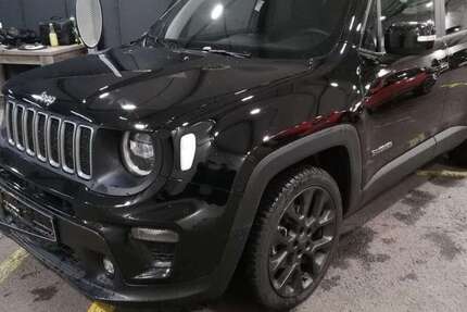 Jeep Renegade 32.900 km 20.780 € Schwandorf 92421