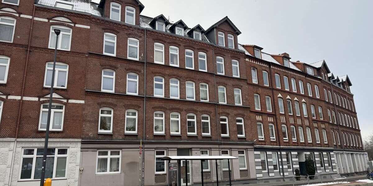 Haus zum Kaufen in Kiel 995.000 € 642.58 m² 28.5 zimmer