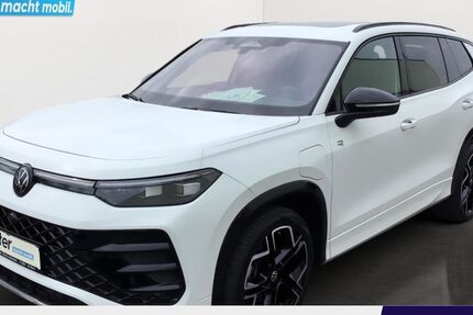 VW Tayron 4.930 km 53.750 &euro; Erfurt 99098