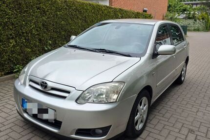 Toyota Corolla 59.228 km 3.990 &euro; Hamburg 22043