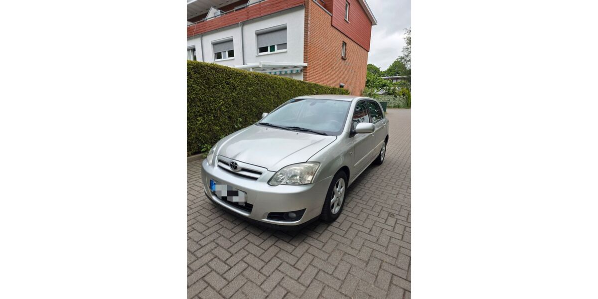 Toyota Corolla 59.228 km 4.990 &euro; Hamburg 22043