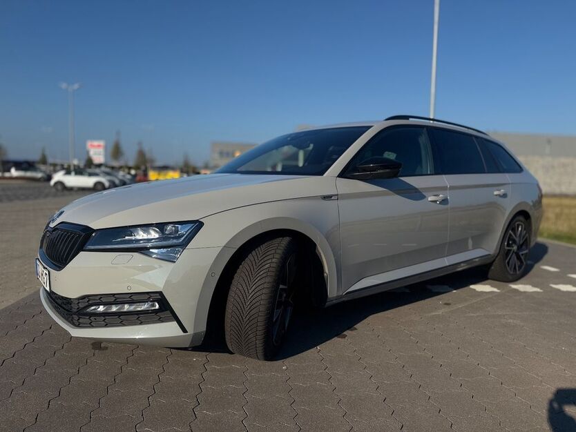 Skoda Superb 53.000 km 32.400 € Ahrensburg 22926