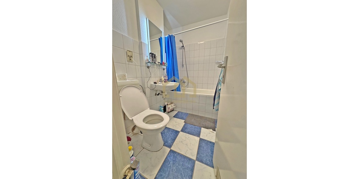 Solide Kapitalanlage (7% Rendite): Vermietete 3-Zimmer-Wohnung + Balkon in ruhiger Lage (Erbpacht) - Dachgeschoßwohnung Bremen Huchting | Angebot:26635005