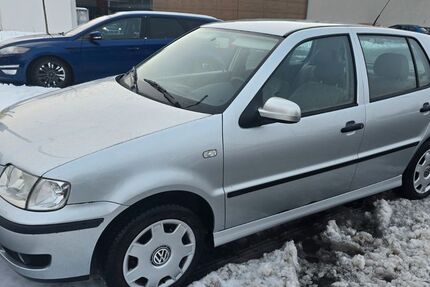 VW Polo 175.000 km 2.400 &euro; Randersacker 97236