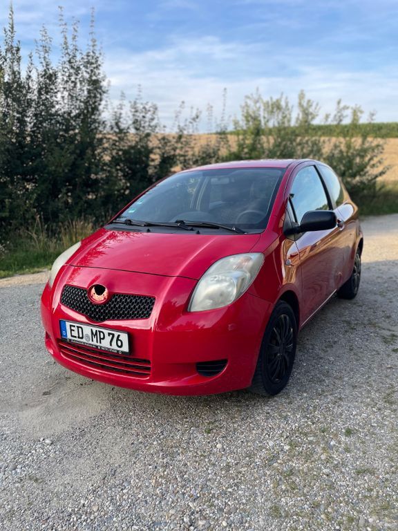 Yaris