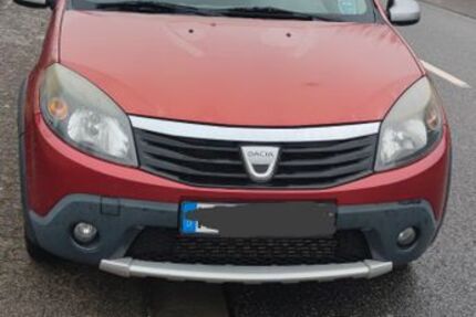 Dacia Sandero 304.000 km 1.899 &euro; Losheim am see 66679