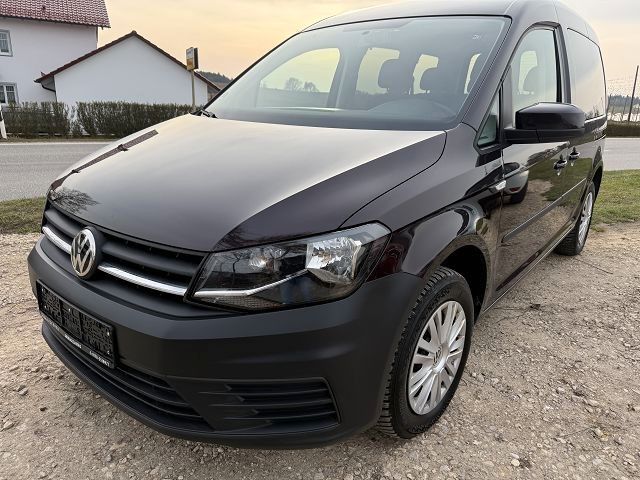 VW Caddy 181.676 km 10.799 &euro; Obergolzaberg 84106