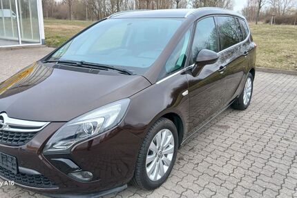 Opel Zafira 73.164 km 13.400 &euro; Rostock 18146