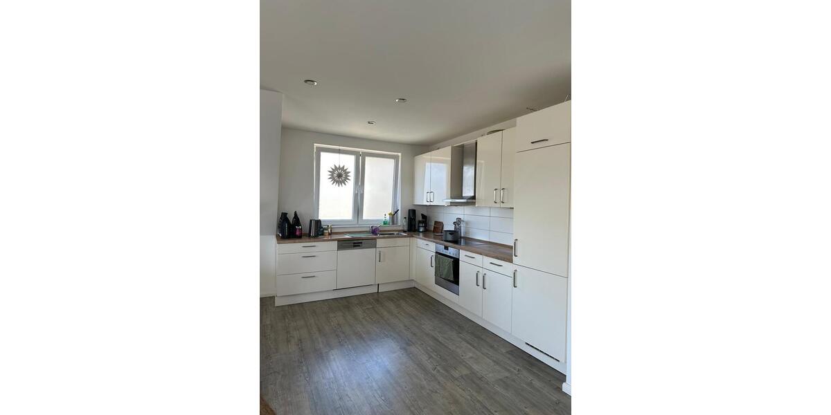 Etagenwohnung Uetersen - 2 Zimmer, 75 m&sup2;, 299.000&euro; | Angebot:26373074