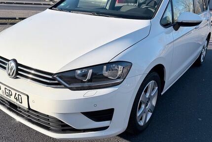 VW Golf Sportsvan 154.000 km 11.000 &euro; POTSDAM 14480