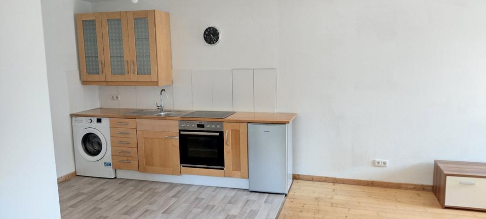 Dachgeschoßwohnung Kröv - 1 Zimmer, 35 m&sup2;, 470&euro; | Angebot:26381934