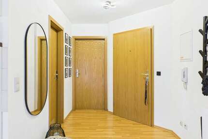 Wohnung zum Kaufen in Ludwigsburg 249.000 € 67 m² 2 zimmer