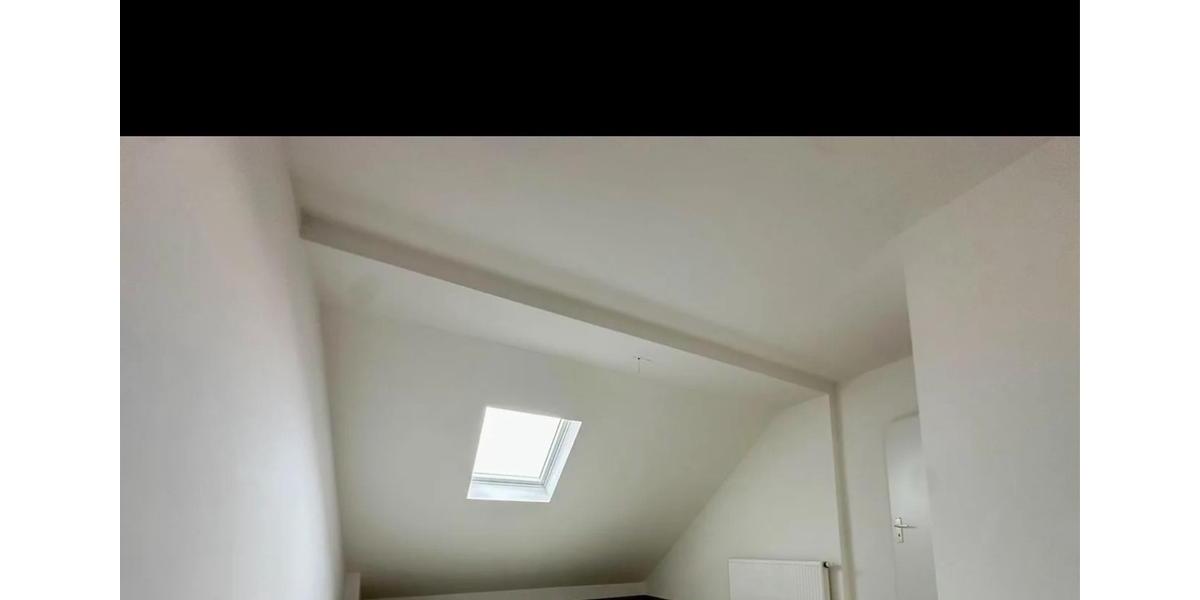 Dachgeschoßwohnung Weisenheim am Sand - 5 Zimmer, 177 m&sup2;, 1.950&euro; | Angebot:26376811