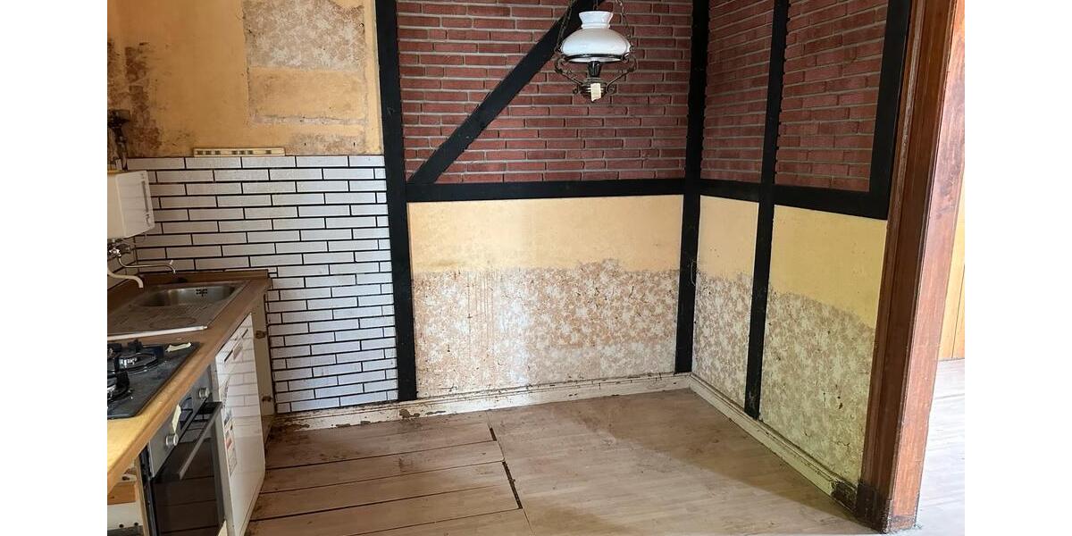 Doppelhaushälfte Altena - 10 Zimmer, 169 m&sup2;, 123.000&euro; | Angebot:26821762