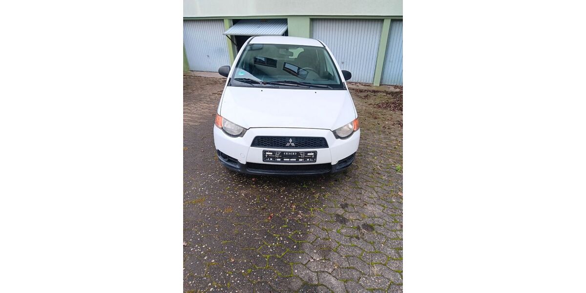 Mitsubishi Colt 130.000 km 2.600 &euro; Ockenheim 55437