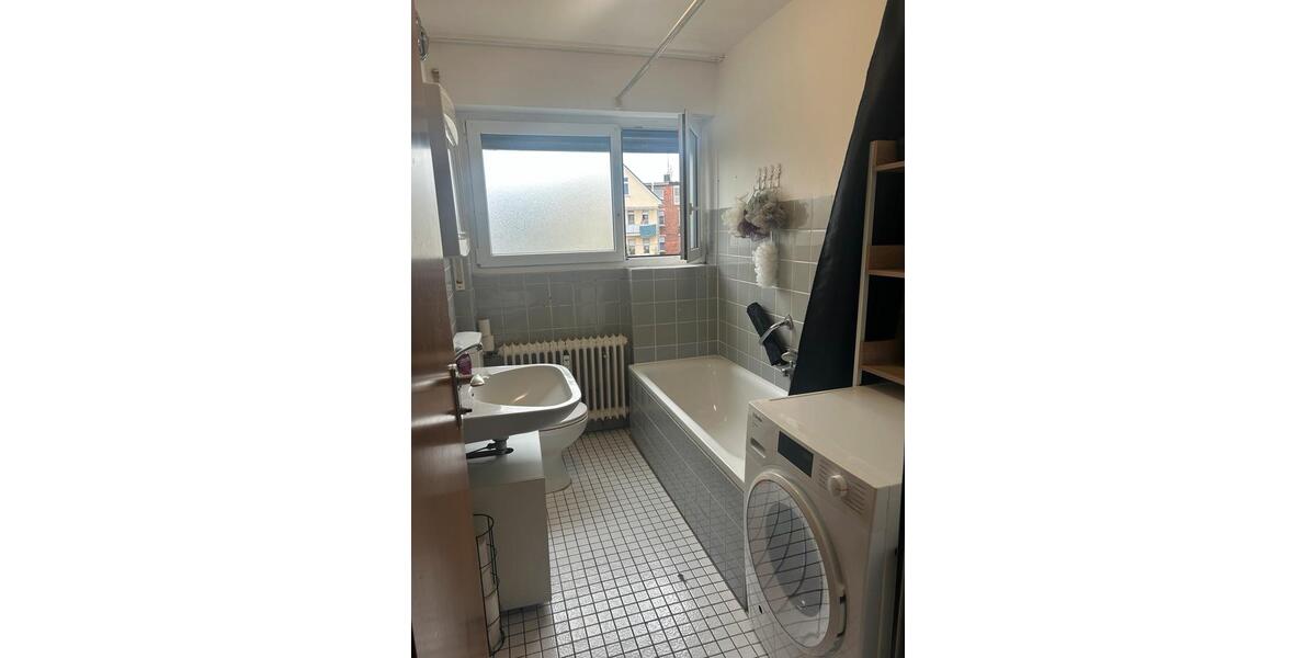 Mehrfamilienhaus, Wohnhaus Lahr (Schwarzwald) - 3 Zimmer, 82 m&sup2;, 210.000&euro; | Angebot:27121584