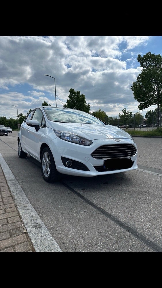 Ford Fiesta 116.400 km 4.300 € Freising 85350