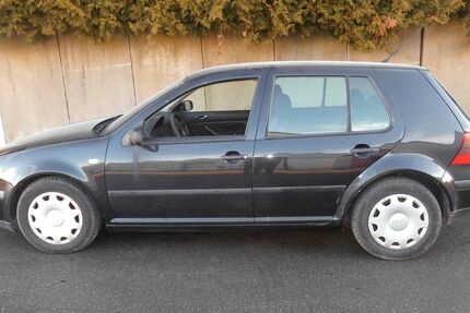 VW Golf 295.430 km 999 &euro; Hechingen 72379
