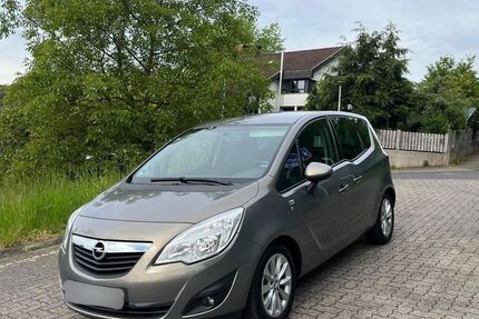 Opel Meriva 152.000 km 2.990 &euro; Erlenbach 63906