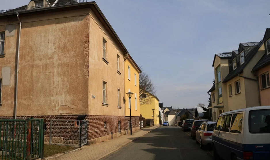 Wohnhaus EFH Zentrumsnähe Garten Garage A72