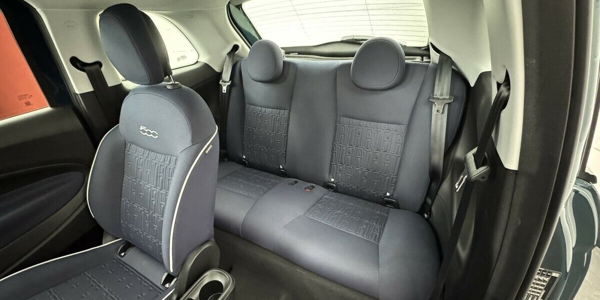 Fiat 500e Action Carplay Android Automatik 1.Hand 11.400 km 13.120 &euro; Lich 35423