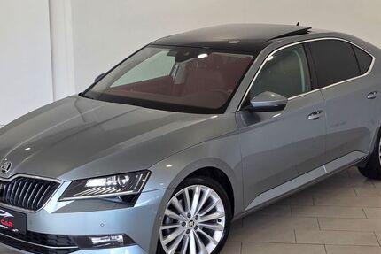 Skoda Superb 135.000 km 16.990 &euro; Hamburg 22043