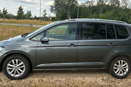 VW Touran 101.000 km 15.900 &euro; Pfaffenhofen 89284