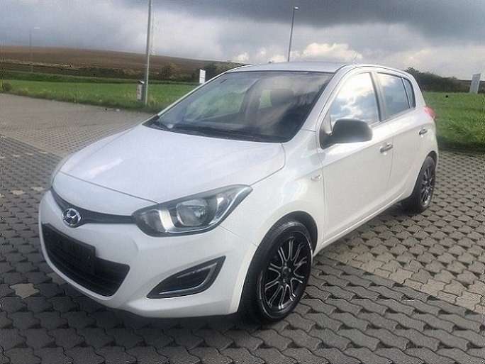 i20
