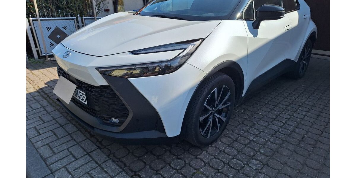 Toyota C-HR 13.500 km 33.500 &euro; Wertheim 97877
